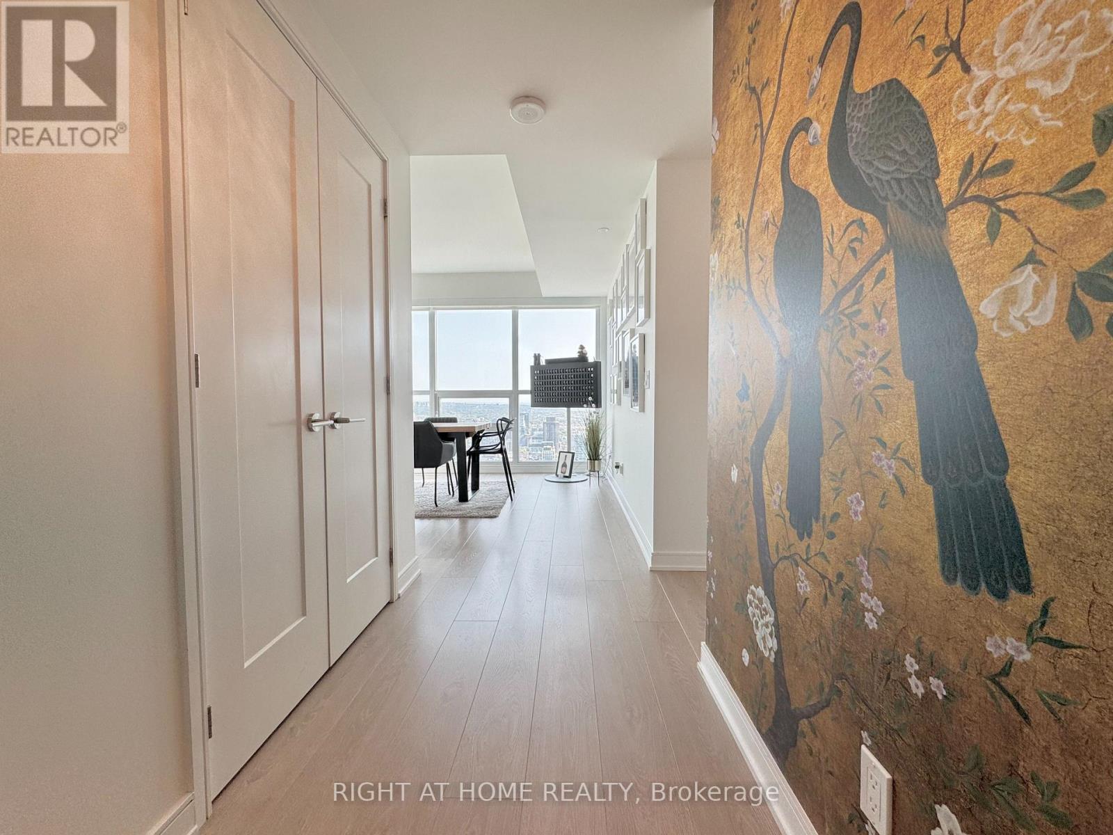 5004 - 88 Scott Street, Toronto, Ontario  M5E 0A9 - Photo 15 - C12394115