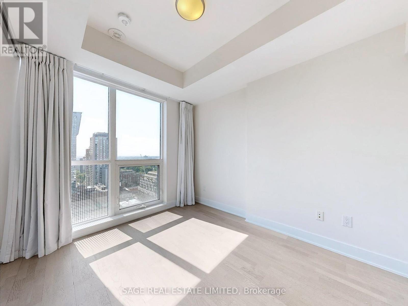 2102 - 88 Cumberland Street, Toronto, Ontario  M5R 1A3 - Photo 18 - C12394126