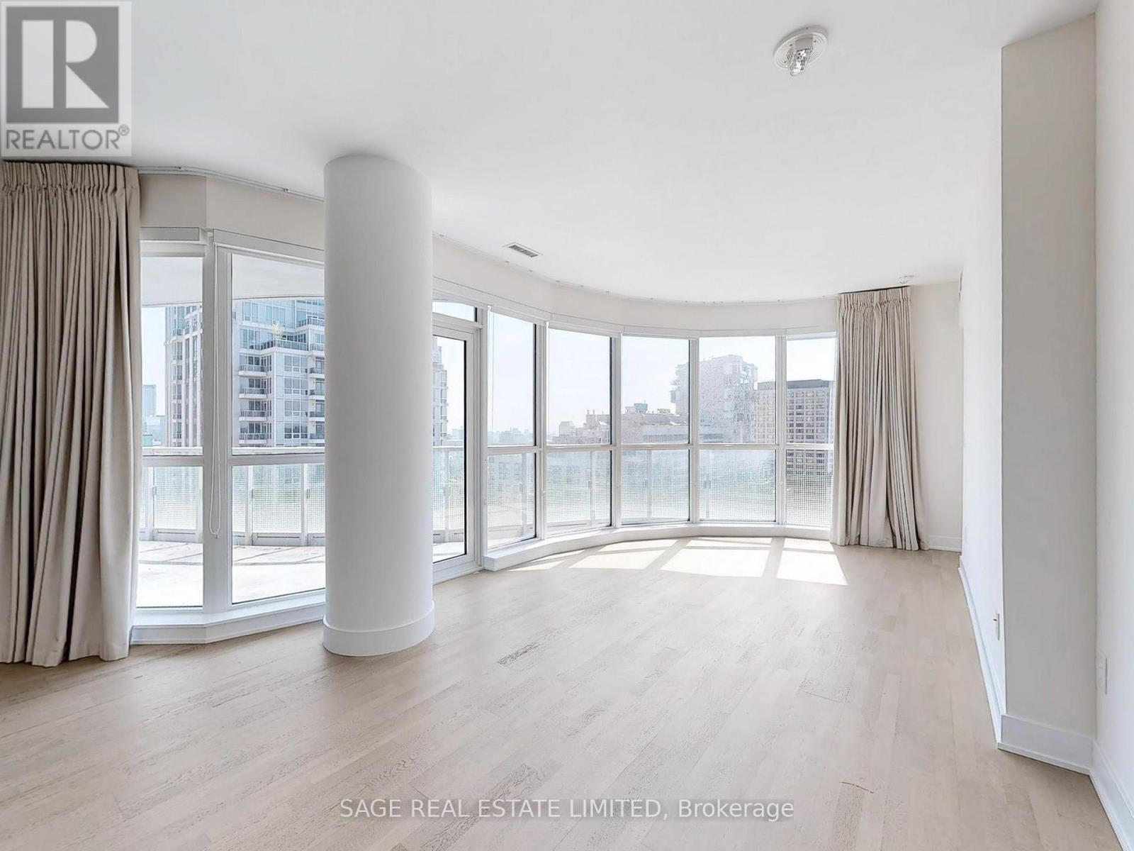 2102 - 88 Cumberland Street, Toronto, Ontario  M5R 1A3 - Photo 3 - C12394126