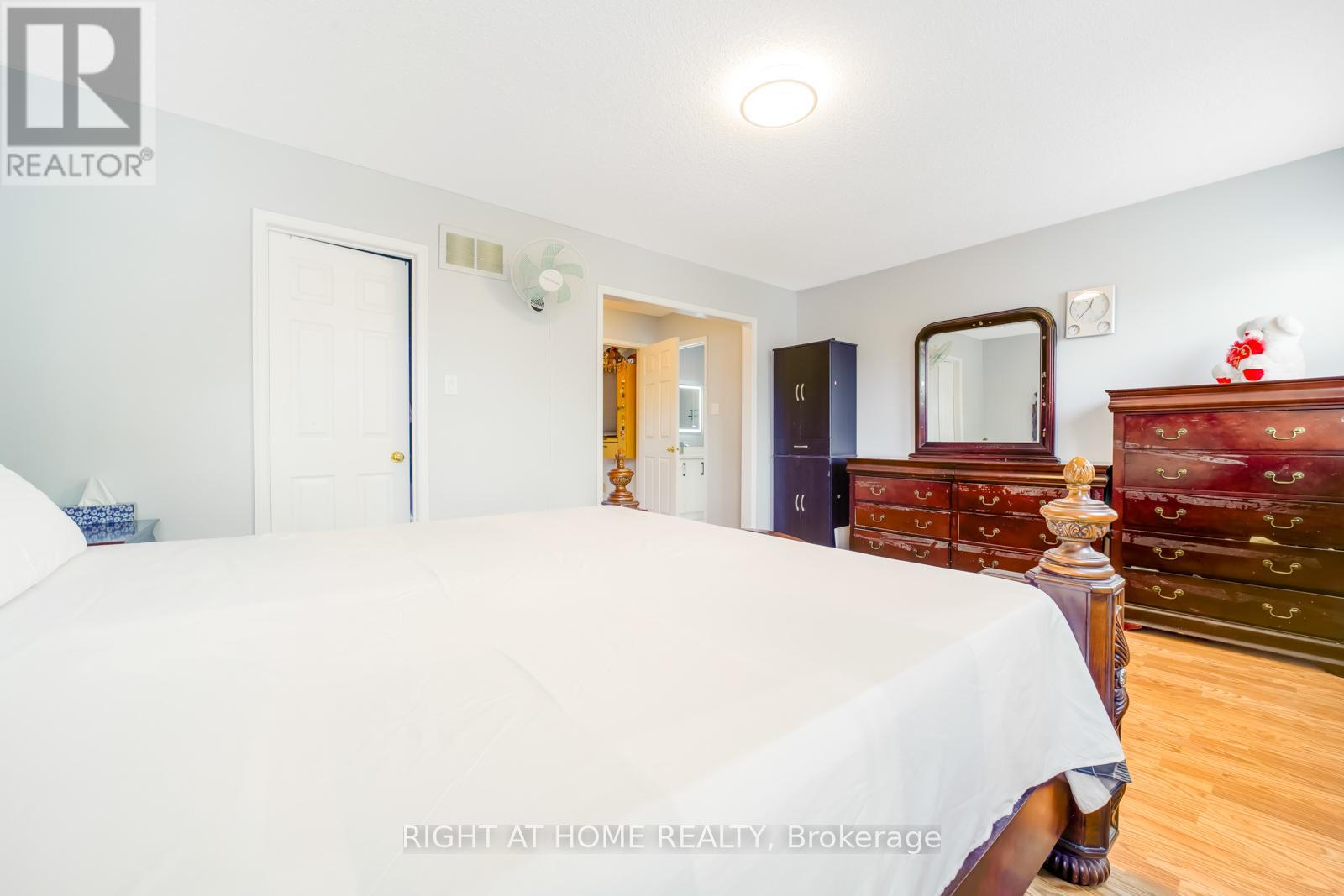 25 Fieldnest Crescent, Whitby (Rolling Acres), Ontario  L1R 1Z5 - Photo 20 - E12379206