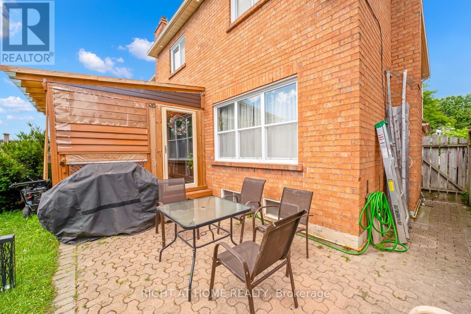 25 Fieldnest Crescent, Whitby (Rolling Acres), Ontario  L1R 1Z5 - Photo 35 - E12379206