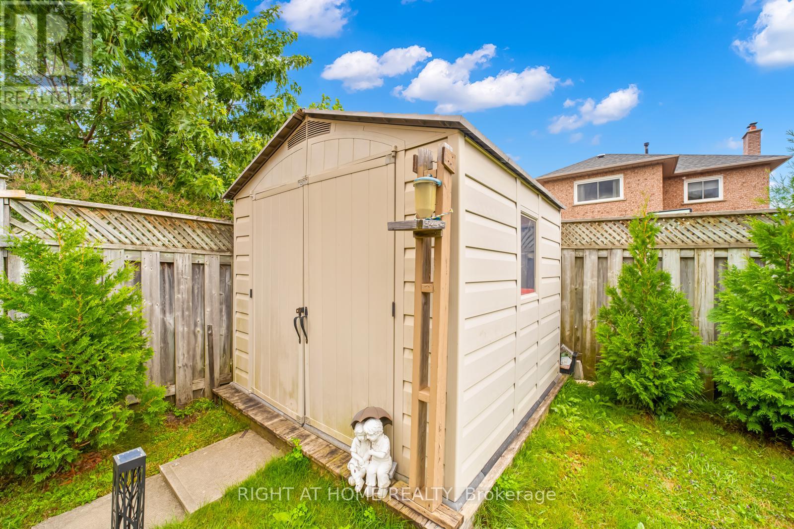 25 Fieldnest Crescent, Whitby (Rolling Acres), Ontario  L1R 1Z5 - Photo 38 - E12379206