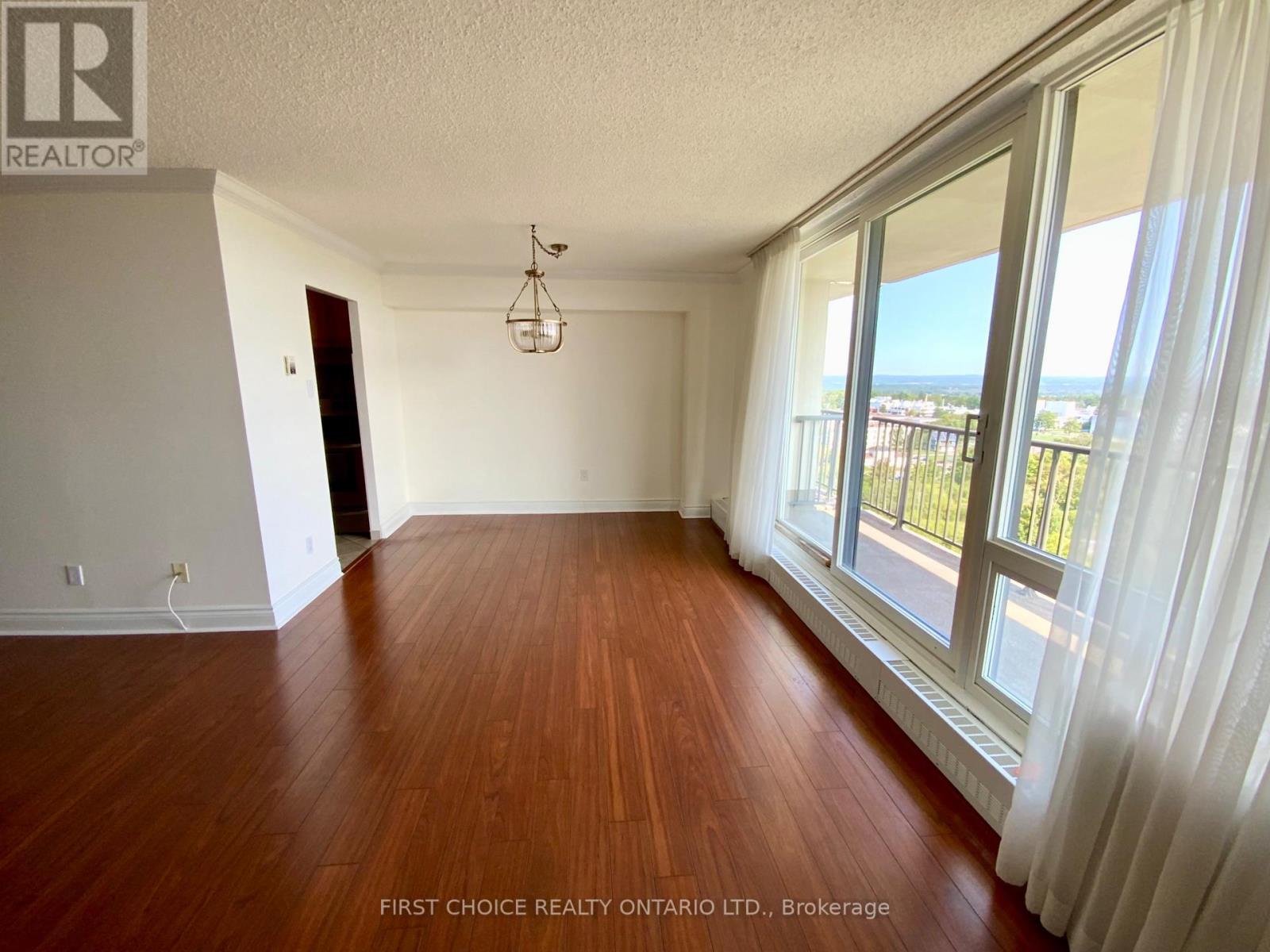1708 - 665 Bathgate Drive, Ottawa, Ontario  K1K 3Y4 - Photo 10 - X12394143