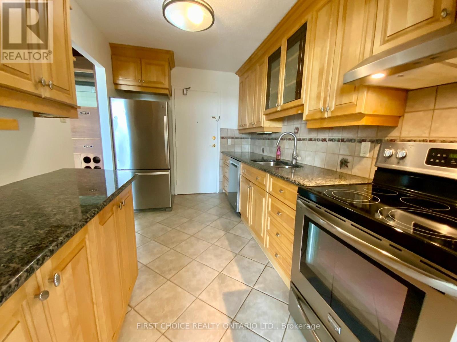 1708 - 665 Bathgate Drive, Ottawa, Ontario  K1K 3Y4 - Photo 13 - X12394143