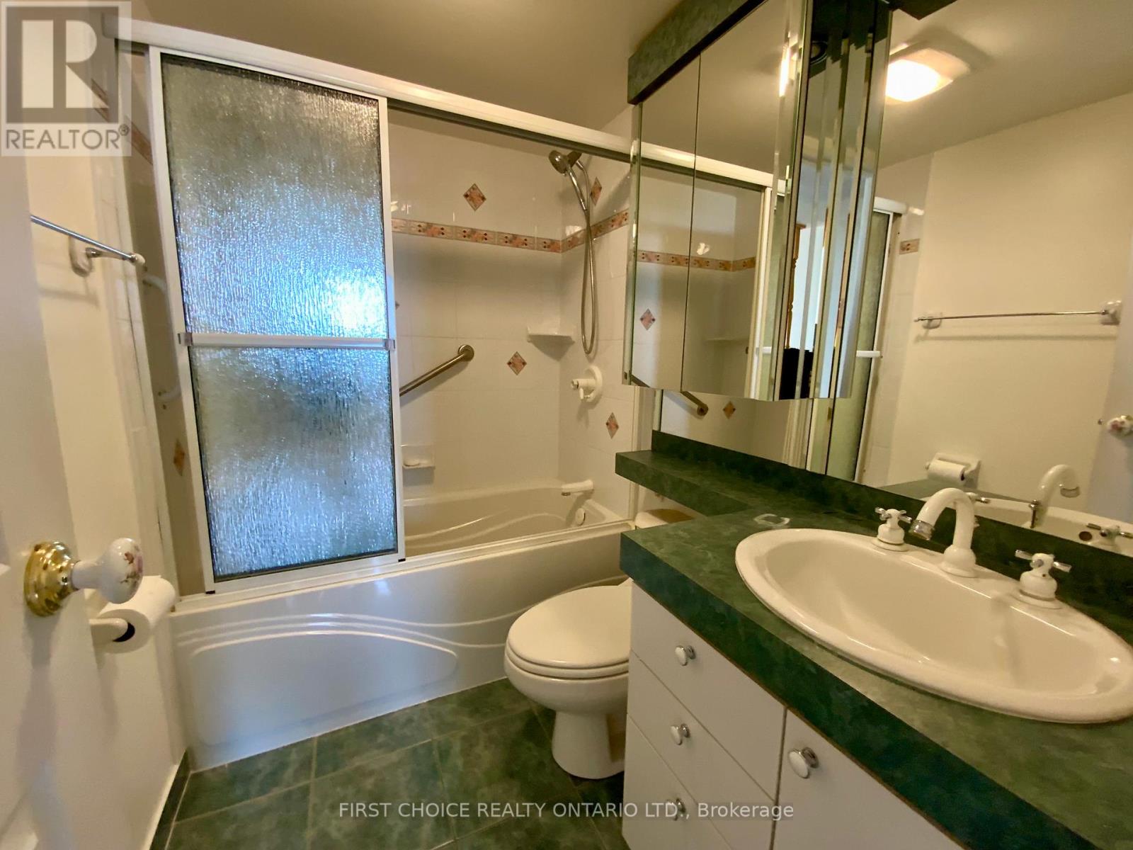 1708 - 665 Bathgate Drive, Ottawa, Ontario  K1K 3Y4 - Photo 21 - X12394143