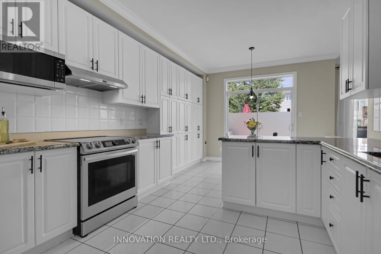 16 Sauble Drive, Ottawa, Ontario  K2M 2Y3 - Photo 16 - X12394190