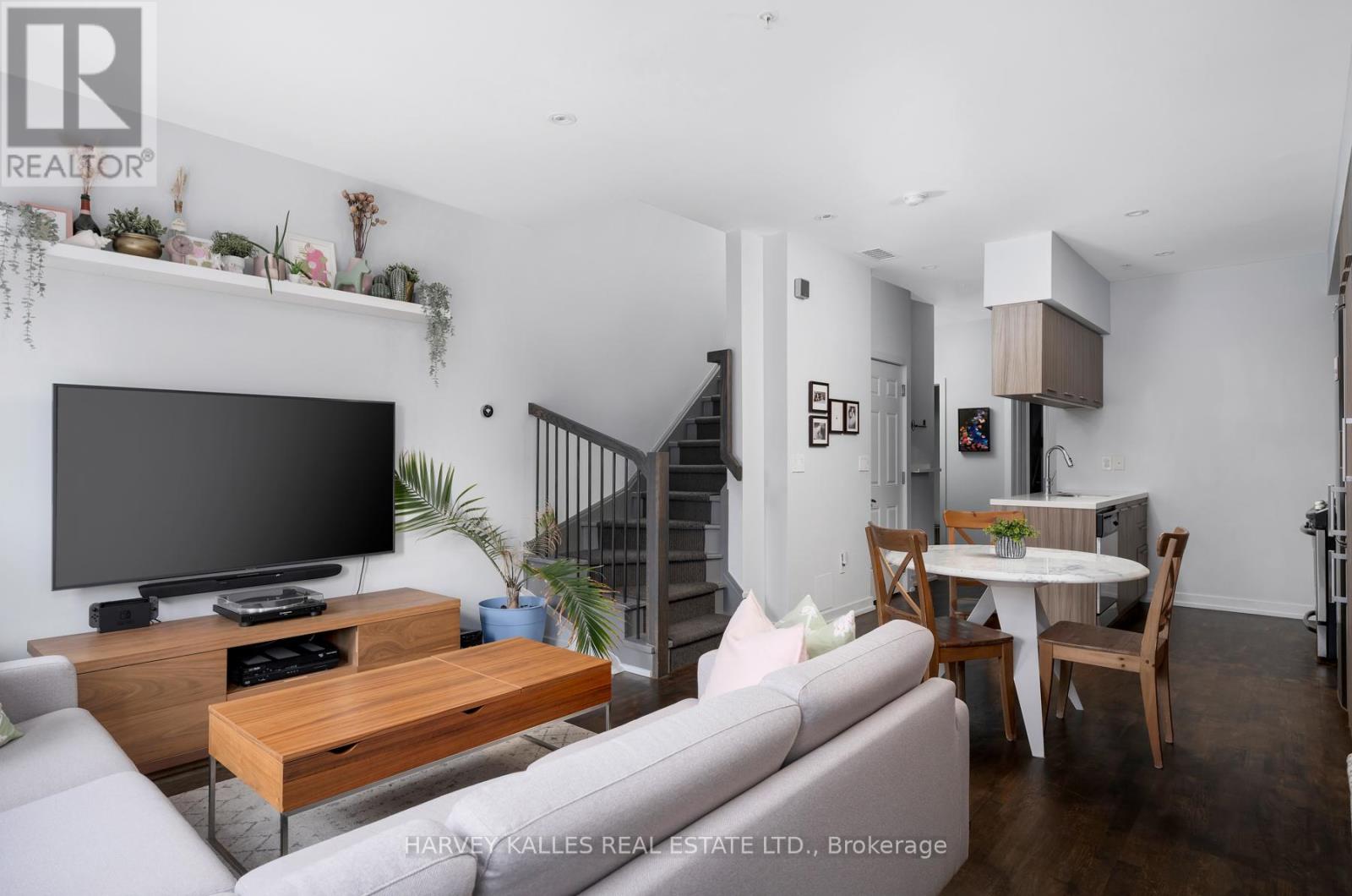 45 - 140 Broadview Avenue, Toronto, Ontario  M4M 0A8 - Photo 7 - E12394014