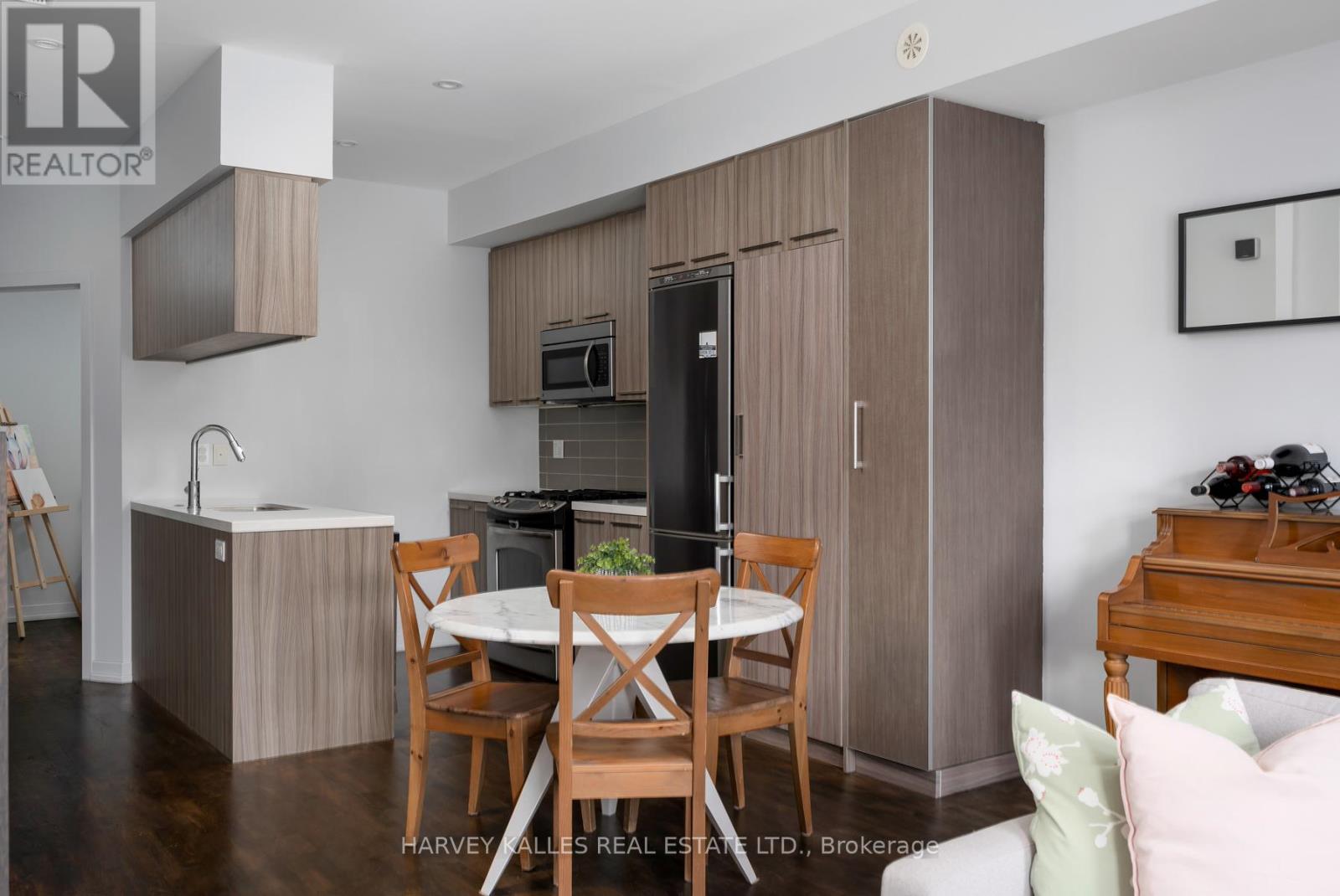 45 - 140 Broadview Avenue, Toronto, Ontario  M4M 0A8 - Photo 8 - E12394014