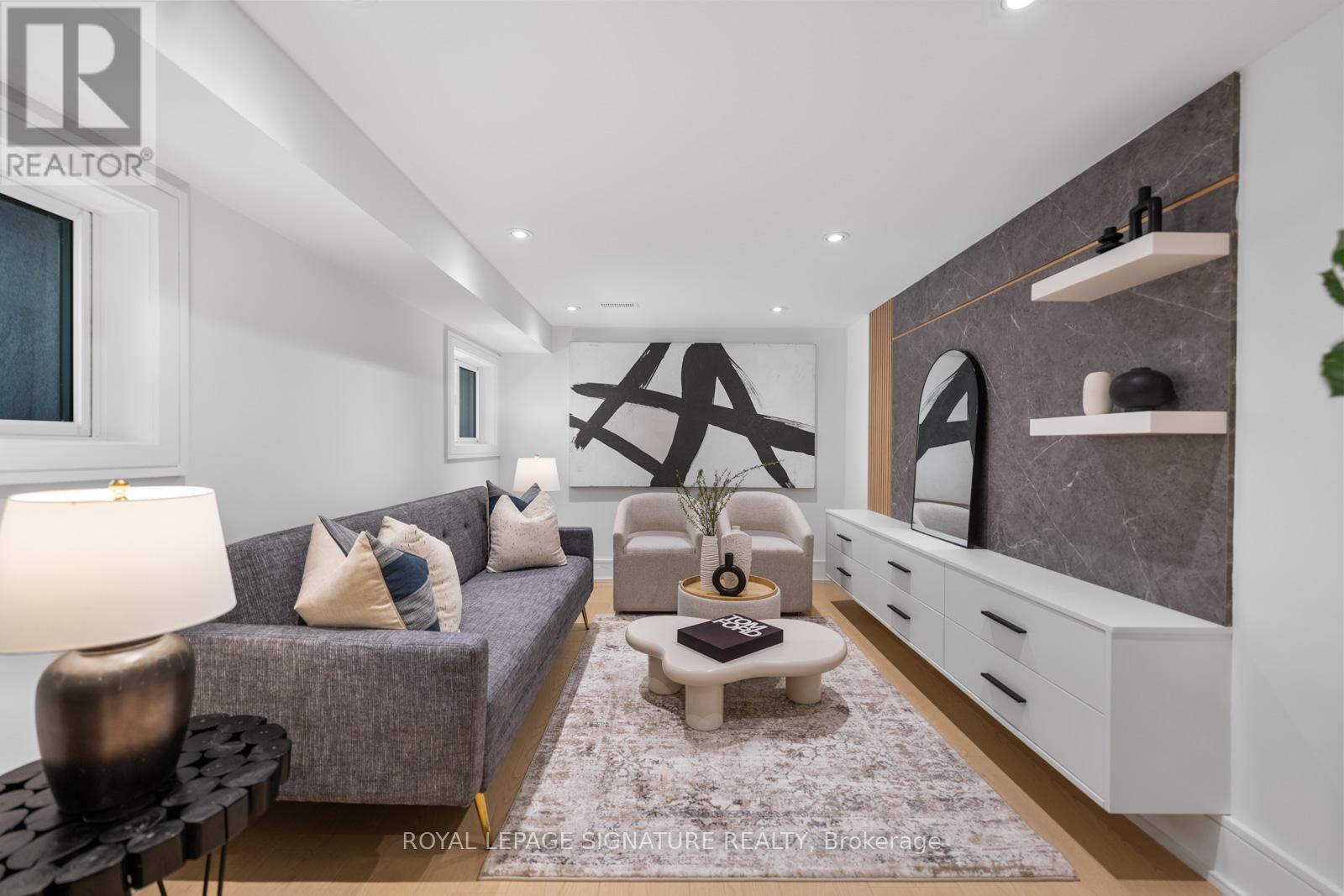 11 Victor Avenue, Toronto, Ontario  M4K 1A7 - Photo 40 - E12394085
