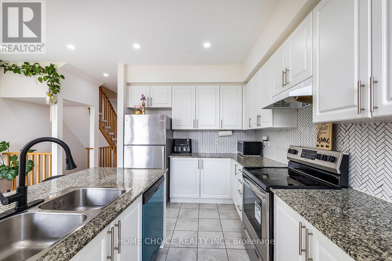 936 Kicking Horse Path, Oshawa (Mclaughlin), Ontario  L1J 0B4 - Photo 13 - E12394094