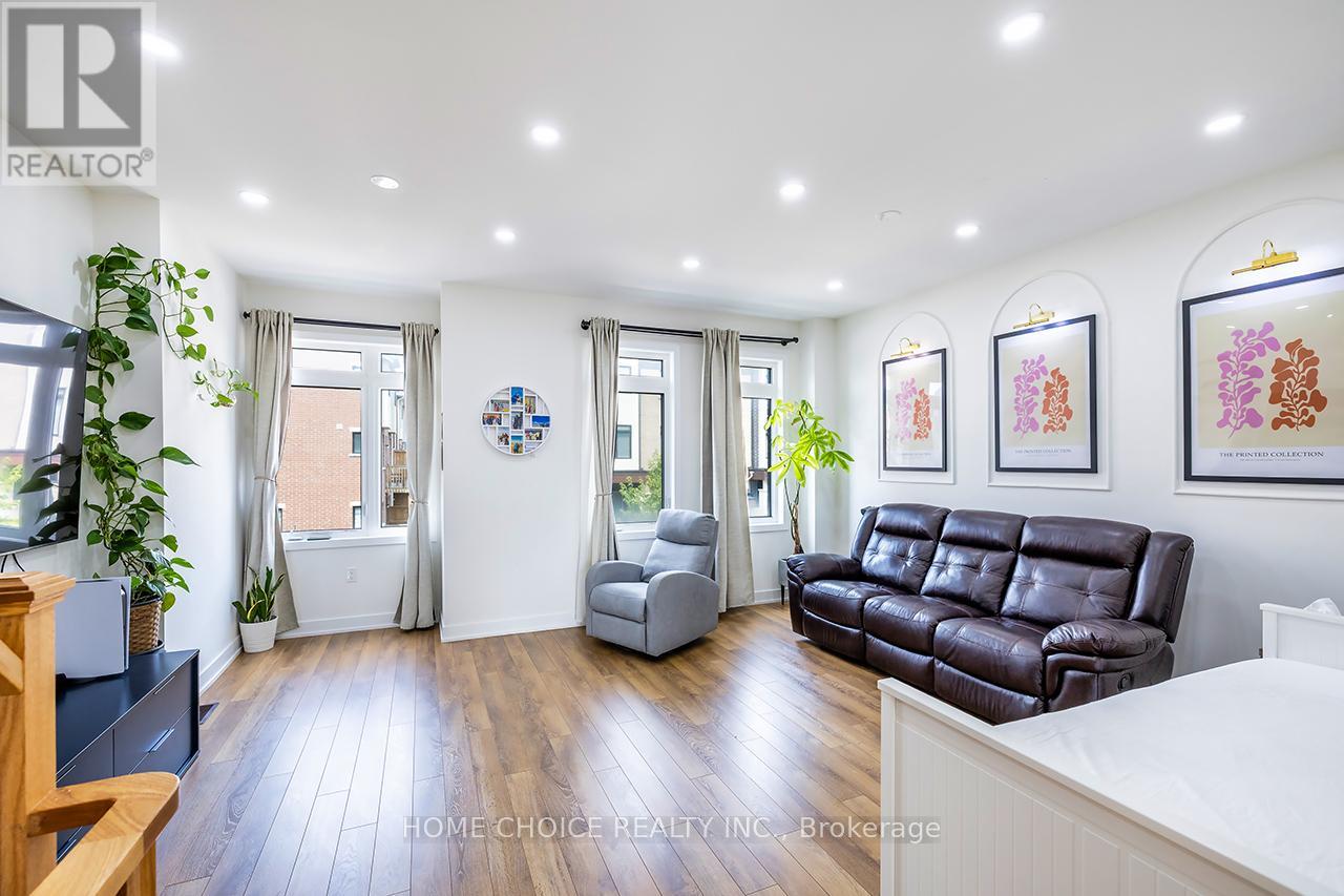 936 Kicking Horse Path, Oshawa (Mclaughlin), Ontario  L1J 0B4 - Photo 2 - E12394094