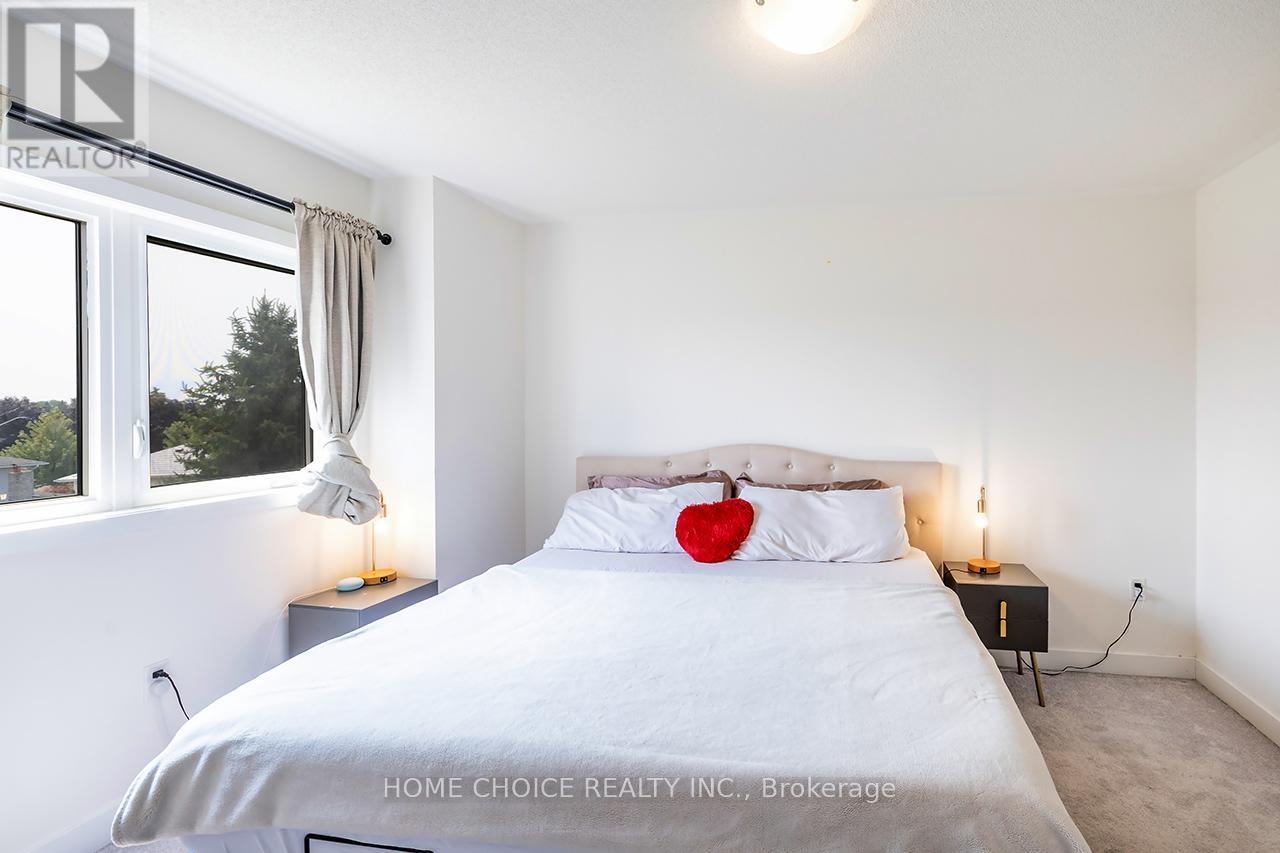 936 Kicking Horse Path, Oshawa (Mclaughlin), Ontario  L1J 0B4 - Photo 21 - E12394094