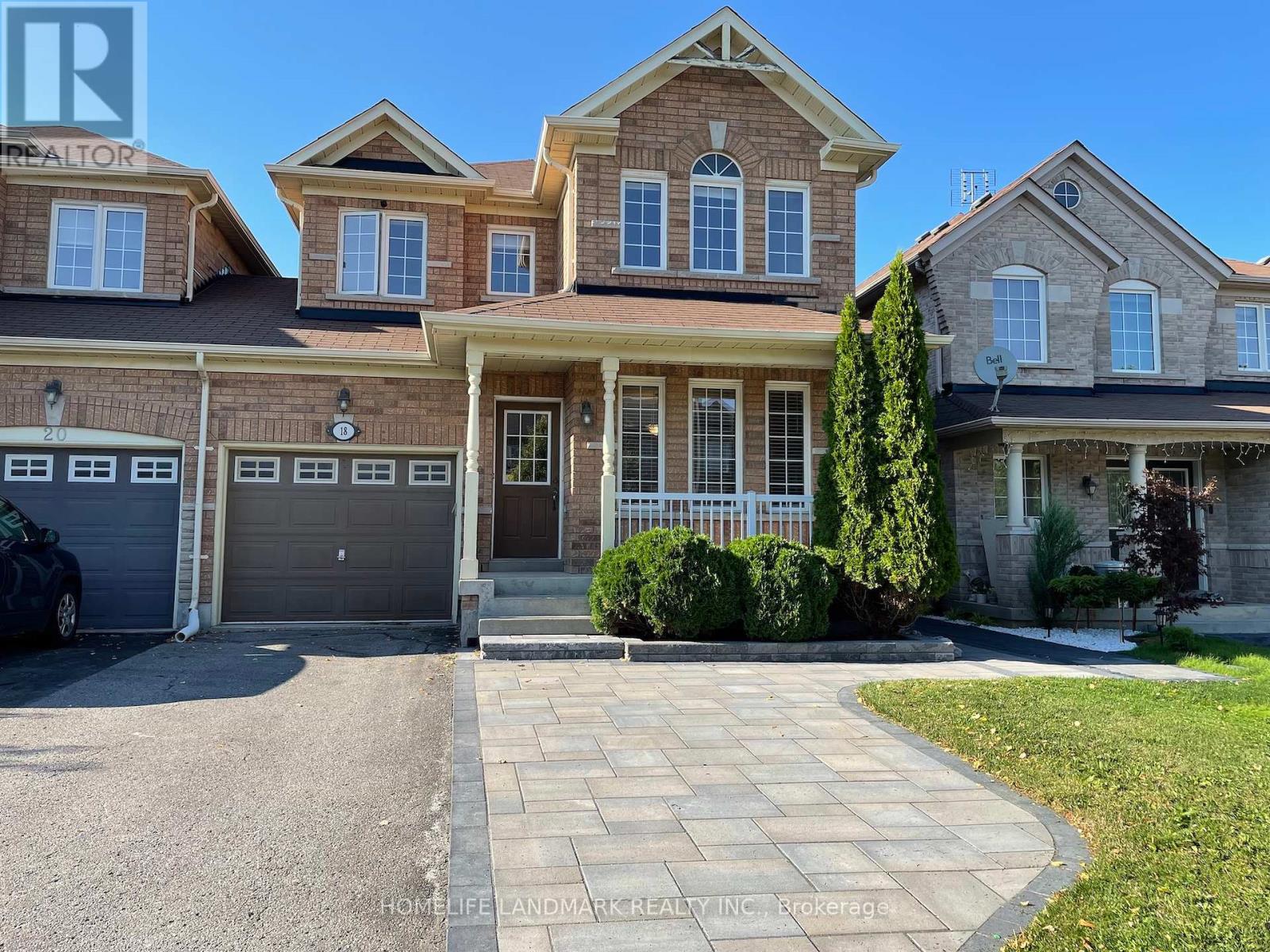 18 LEWIS HONEY DRIVE, Aurora, Ontario