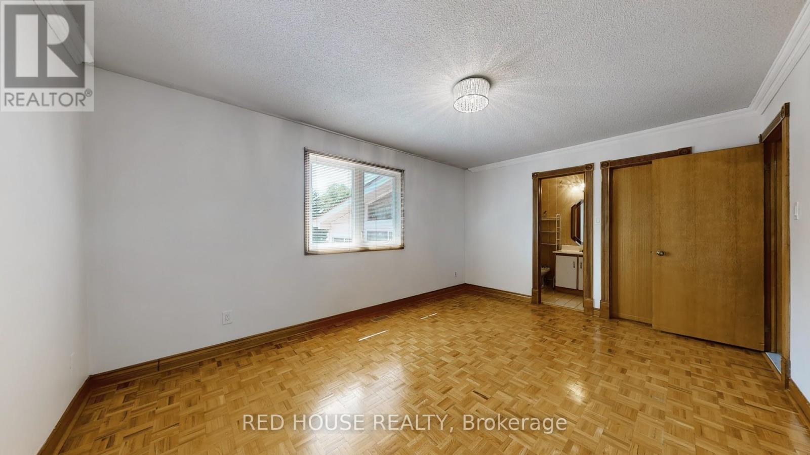 1 Dante Court, Vaughan, Ontario  L4L 7V4 - Photo 12 - N12394004