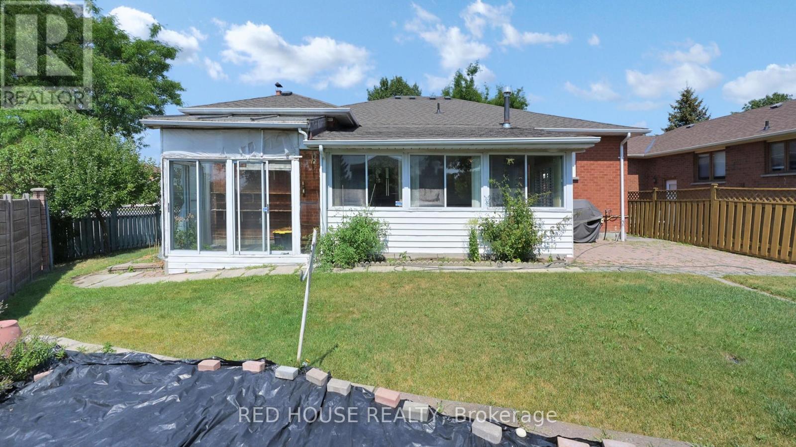 1 Dante Court, Vaughan, Ontario  L4L 7V4 - Photo 35 - N12394004