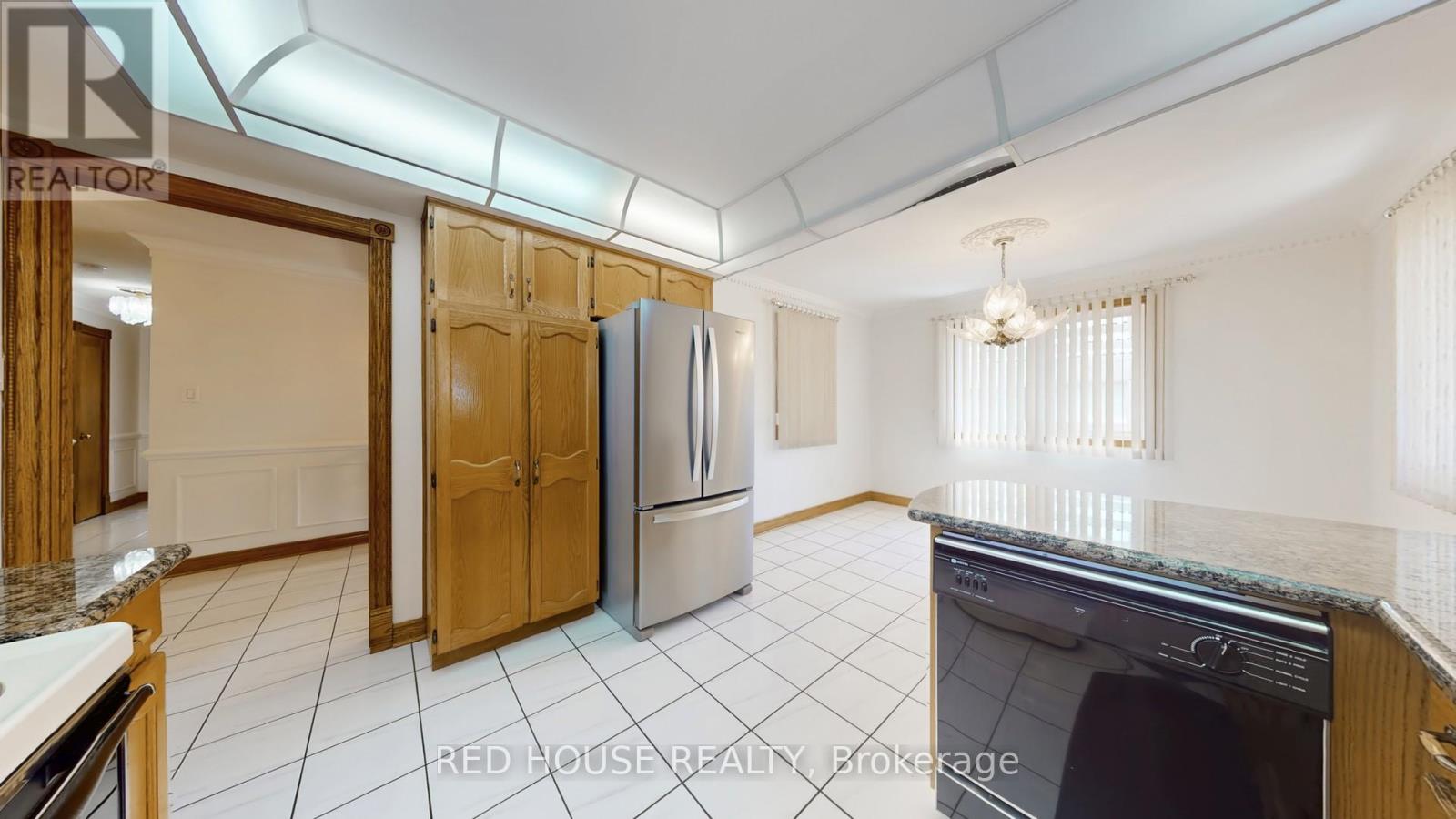 1 Dante Court, Vaughan, Ontario  L4L 7V4 - Photo 7 - N12394004