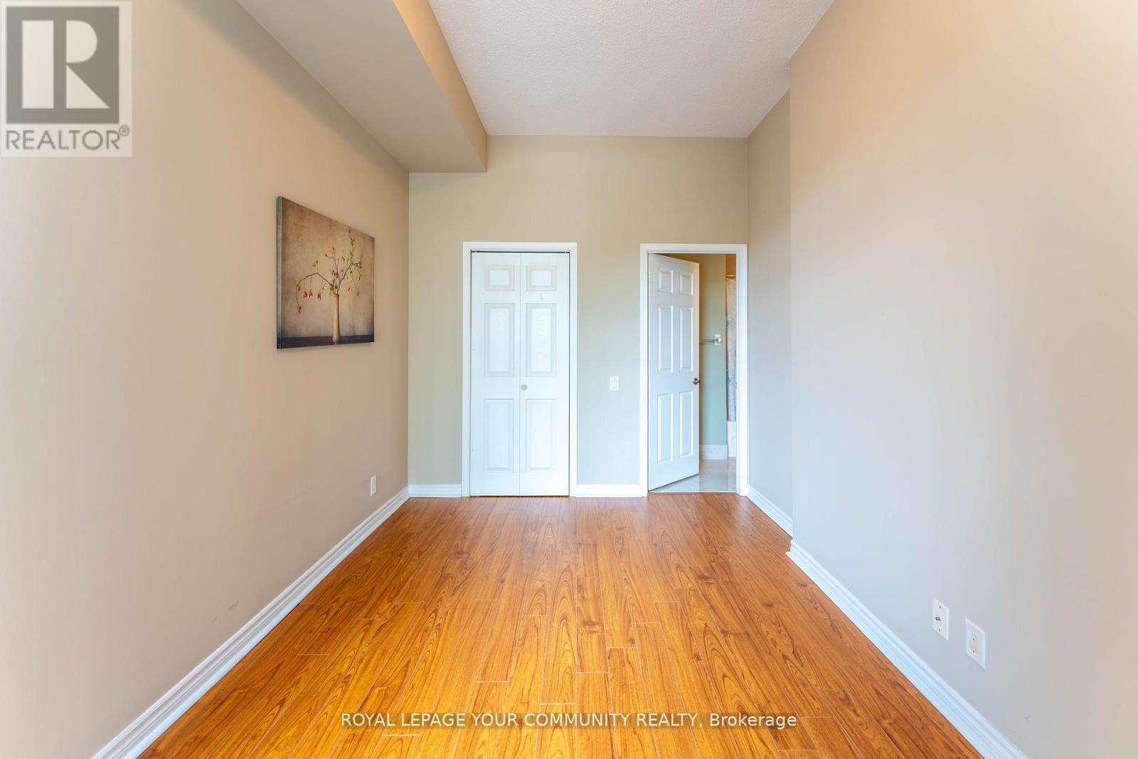 110 - 11121 Yonge Street, Richmond Hill, Ontario  L4C 0S7 - Photo 12 - N12394013