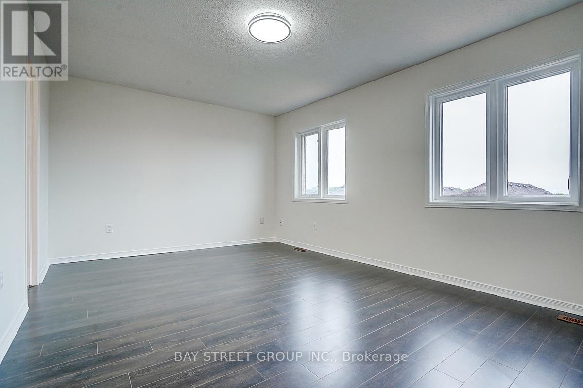 11 Tara Crescent, Markham, Ontario  L3S 4S7 - Photo 15 - N12394043