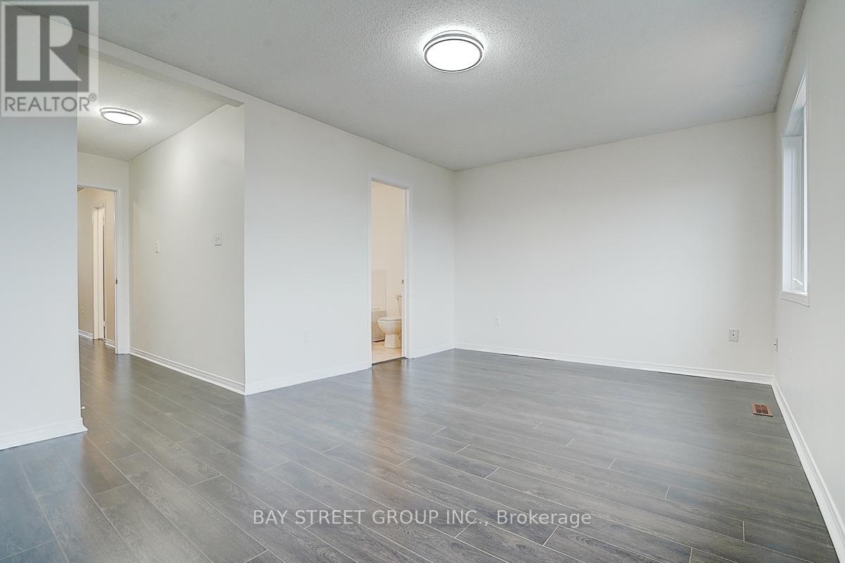 11 Tara Crescent, Markham, Ontario  L3S 4S7 - Photo 17 - N12394043