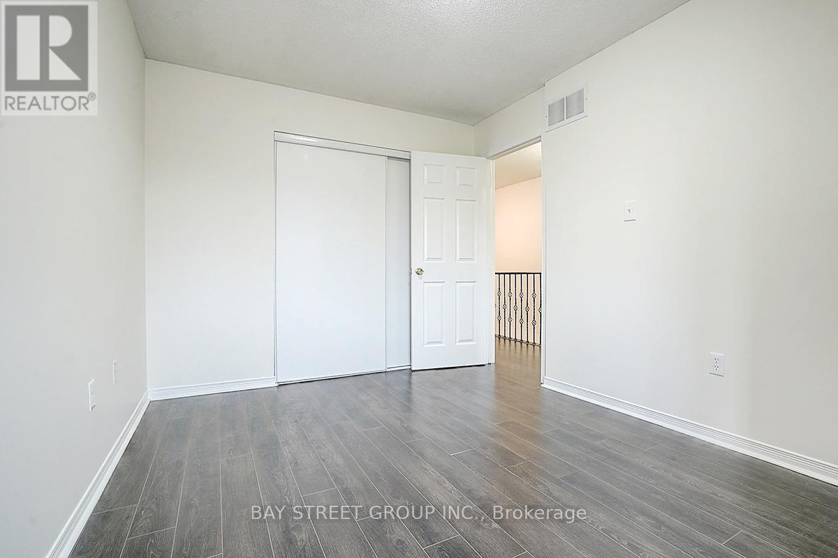 11 Tara Crescent, Markham, Ontario  L3S 4S7 - Photo 24 - N12394043