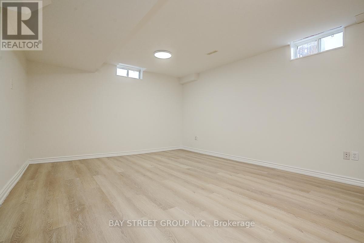 11 Tara Crescent, Markham, Ontario  L3S 4S7 - Photo 29 - N12394043