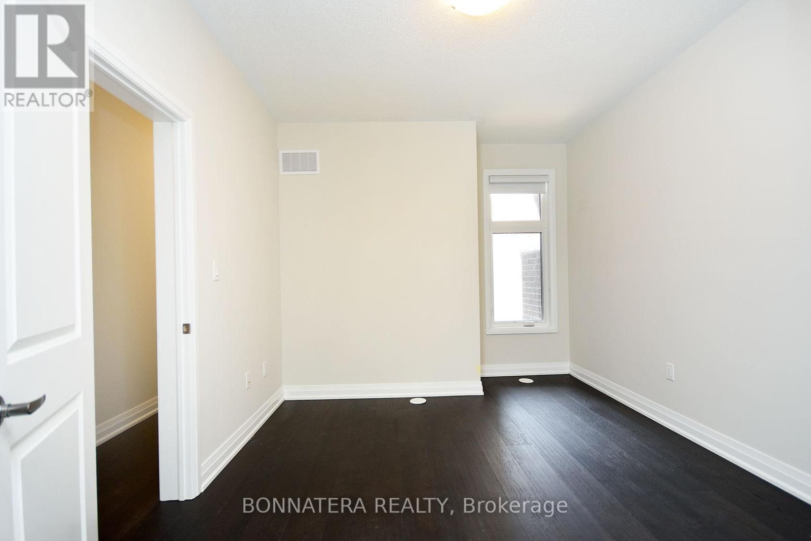 2461 Belt Lane, Oakville, Ontario  L6M 5L9 - Photo 25 - W12324805