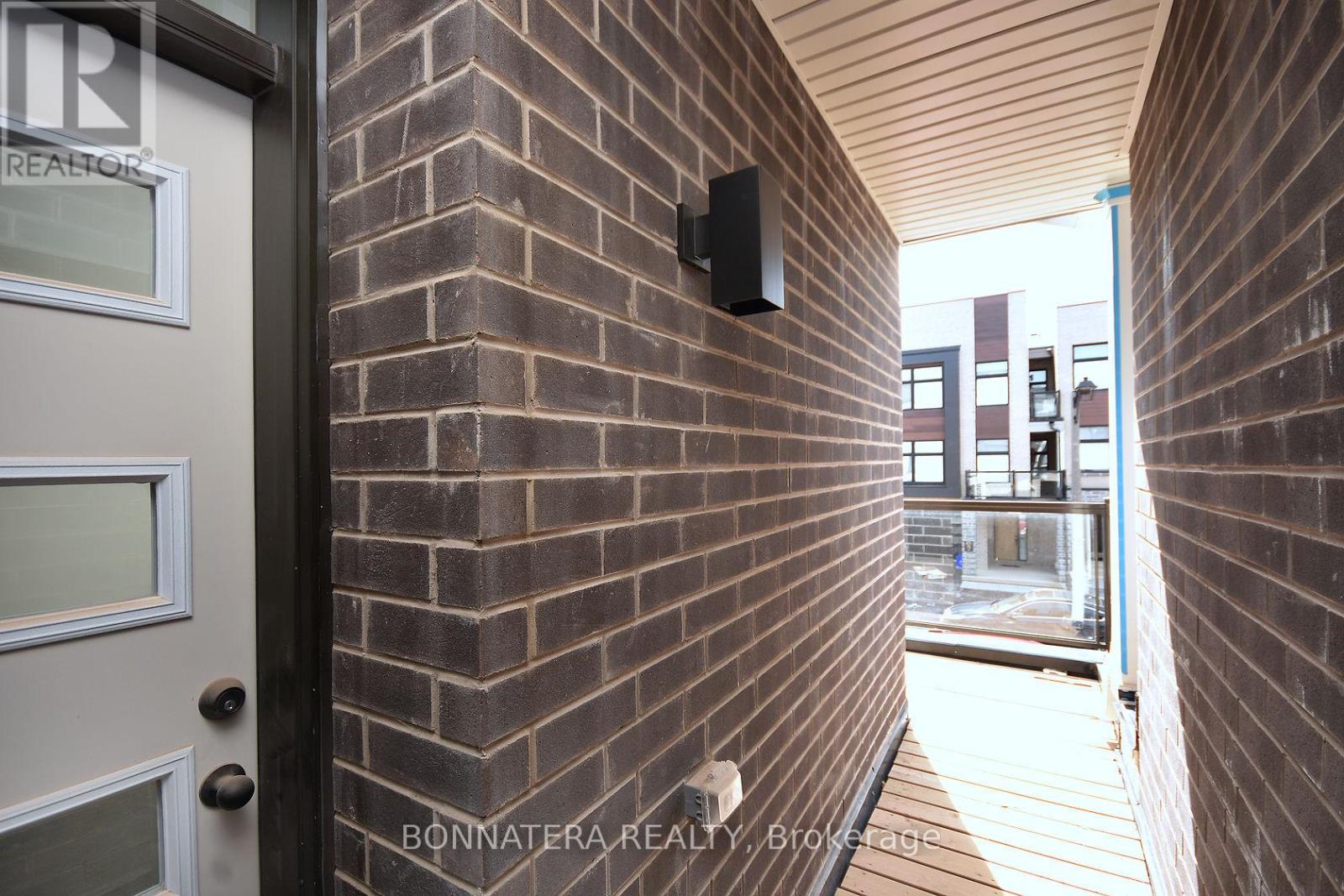 2461 Belt Lane, Oakville, Ontario  L6M 5L9 - Photo 21 - W12324805