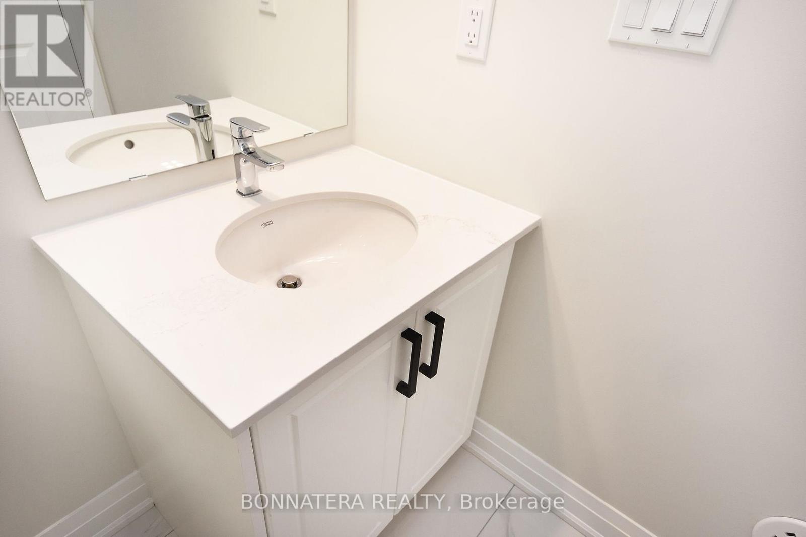 2461 Belt Lane, Oakville, Ontario  L6M 5L9 - Photo 29 - W12324805