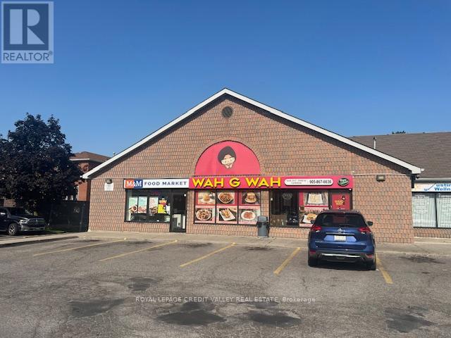 5 - 220 Wexford Road, Brampton, Ontario  L6Z 4N7 - Photo 6 - W12392862