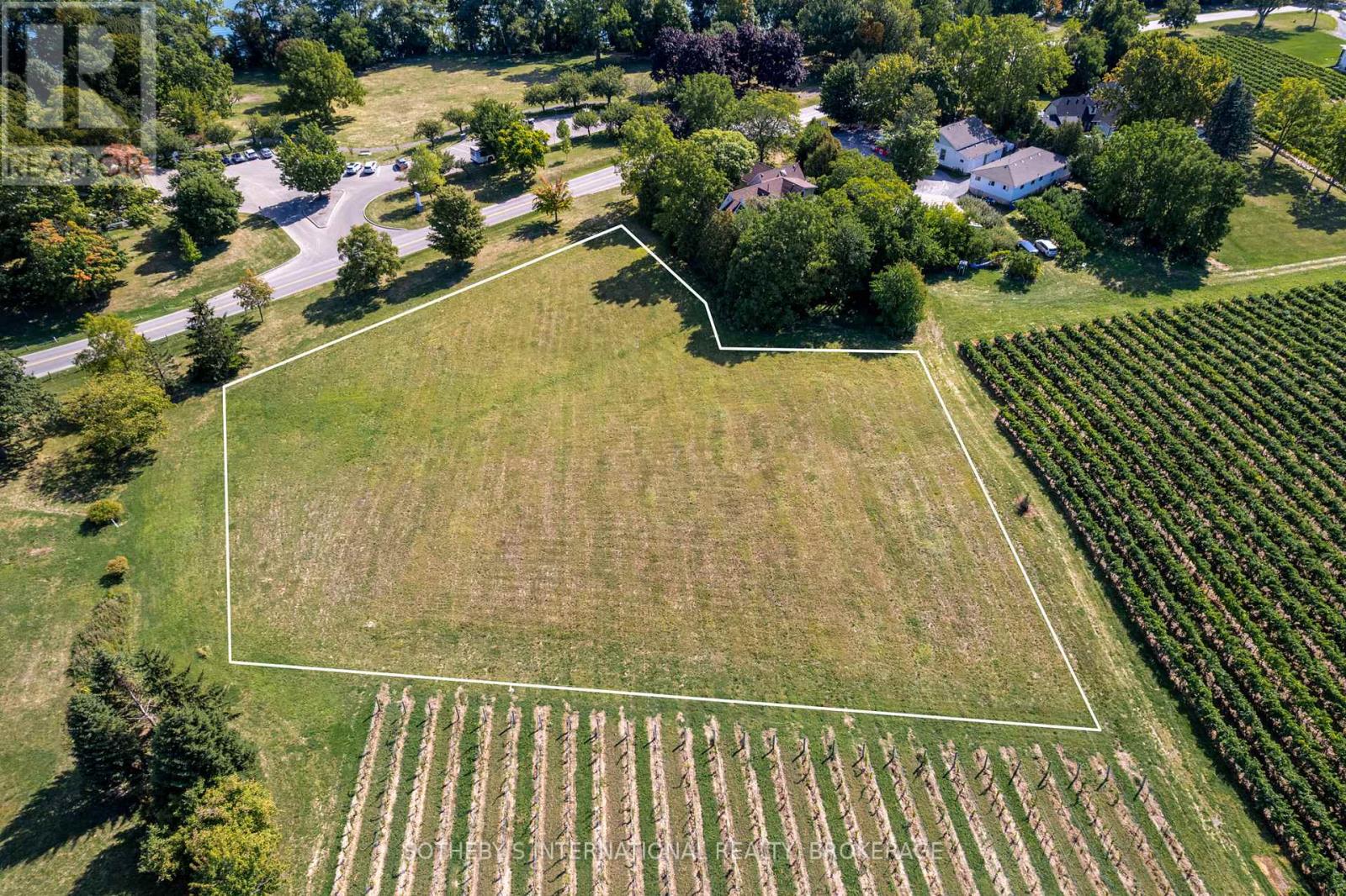 15936 NIAGARA PARKWAY, Niagara-on-the-Lake, Ontario