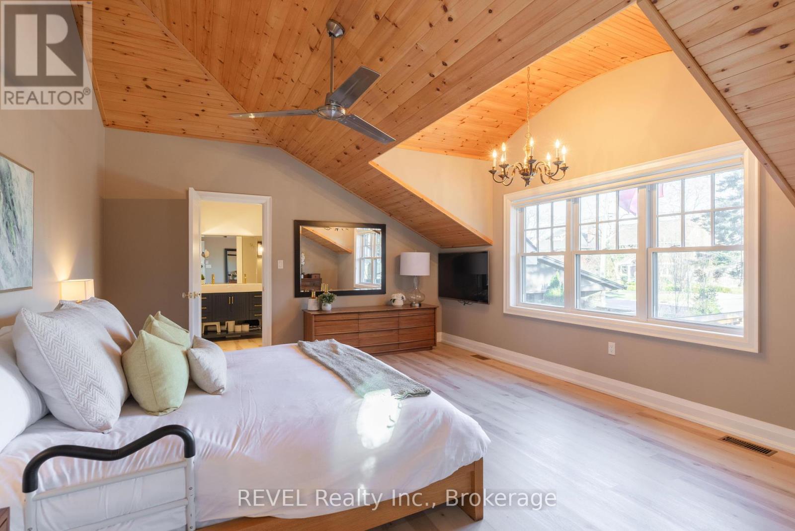 50 Hillcrest Avenue, St. Catharines, Ontario  L2R 4Y1 - Photo 46 - X12394210