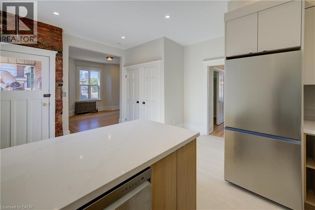 232 Park Street N Unit# Apt #1, Hamilton, Ontario  L8L 1M1 - Photo 12 - 40768120