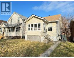 702 Randolph, Windsor, Ontario