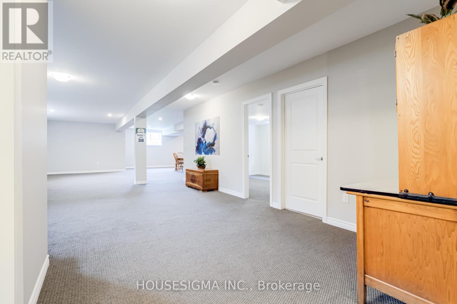 208 Breton Street, Clearview, Ontario  L0M 1S0 - Photo 23 - S12393930