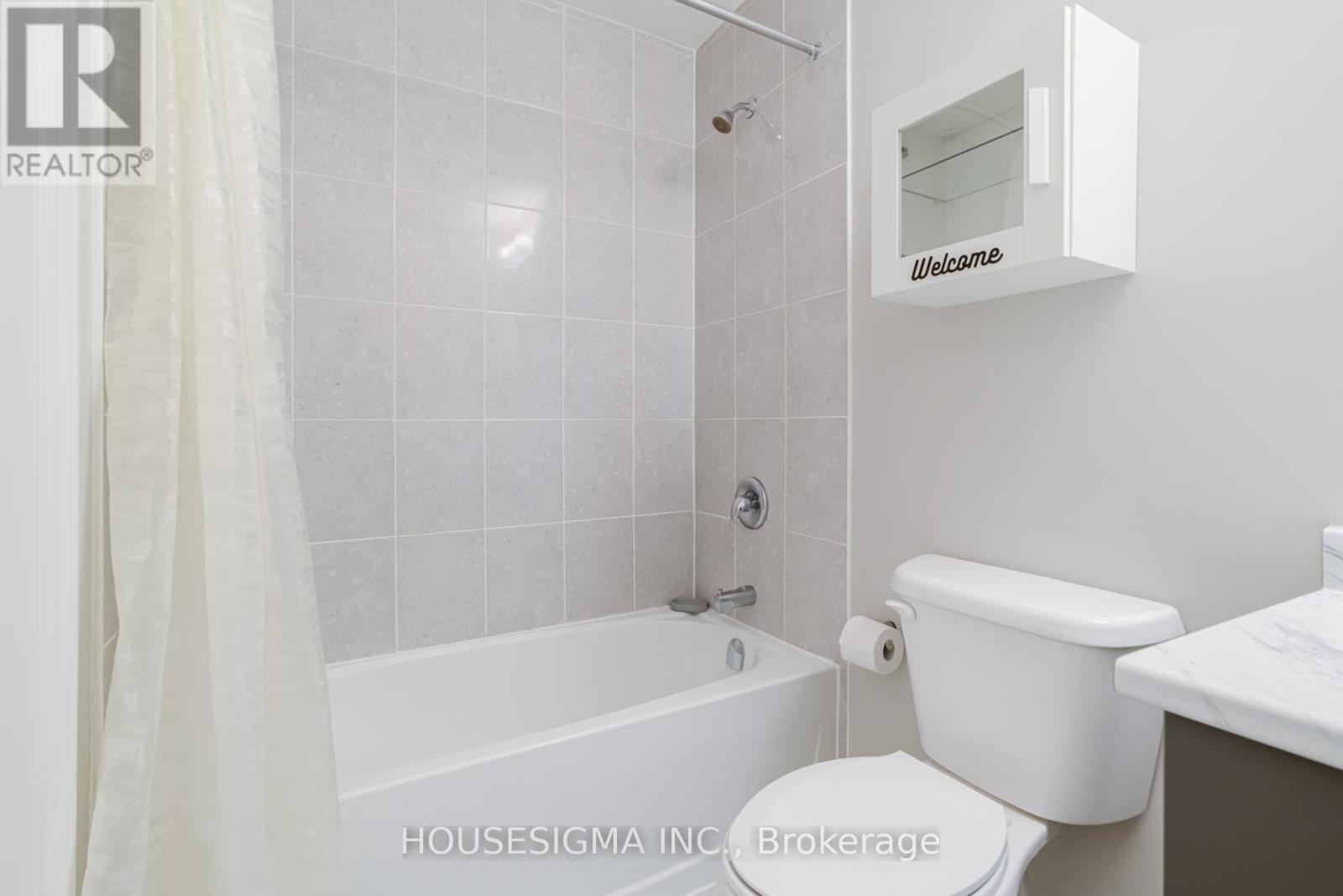 208 Breton Street, Clearview, Ontario  L0M 1S0 - Photo 28 - S12393930