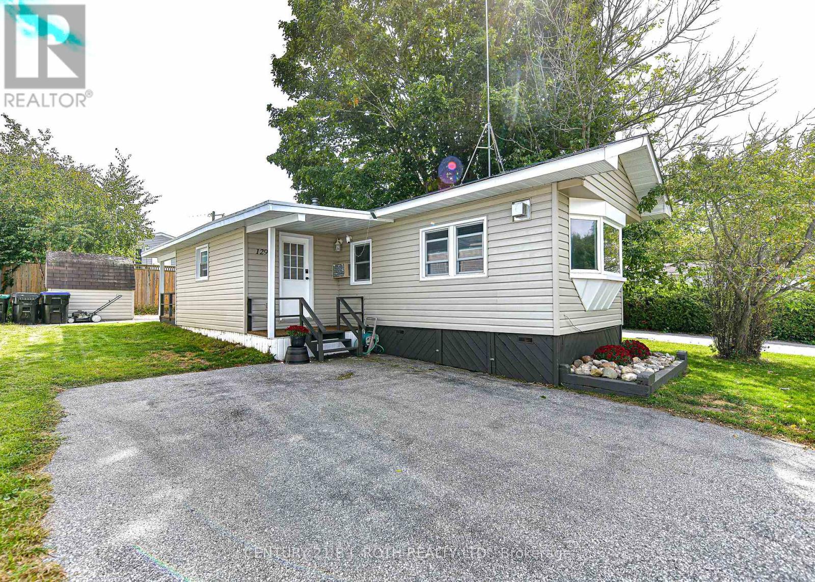 1296 MADISON STREET, Severn, Ontario