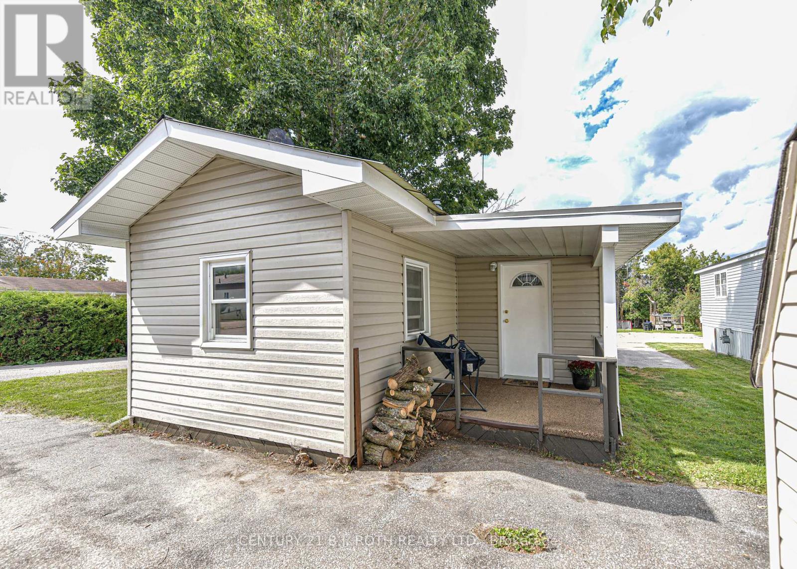 1296 Madison Street, Severn, Ontario  L3V 0V1 - Photo 28 - S12394040
