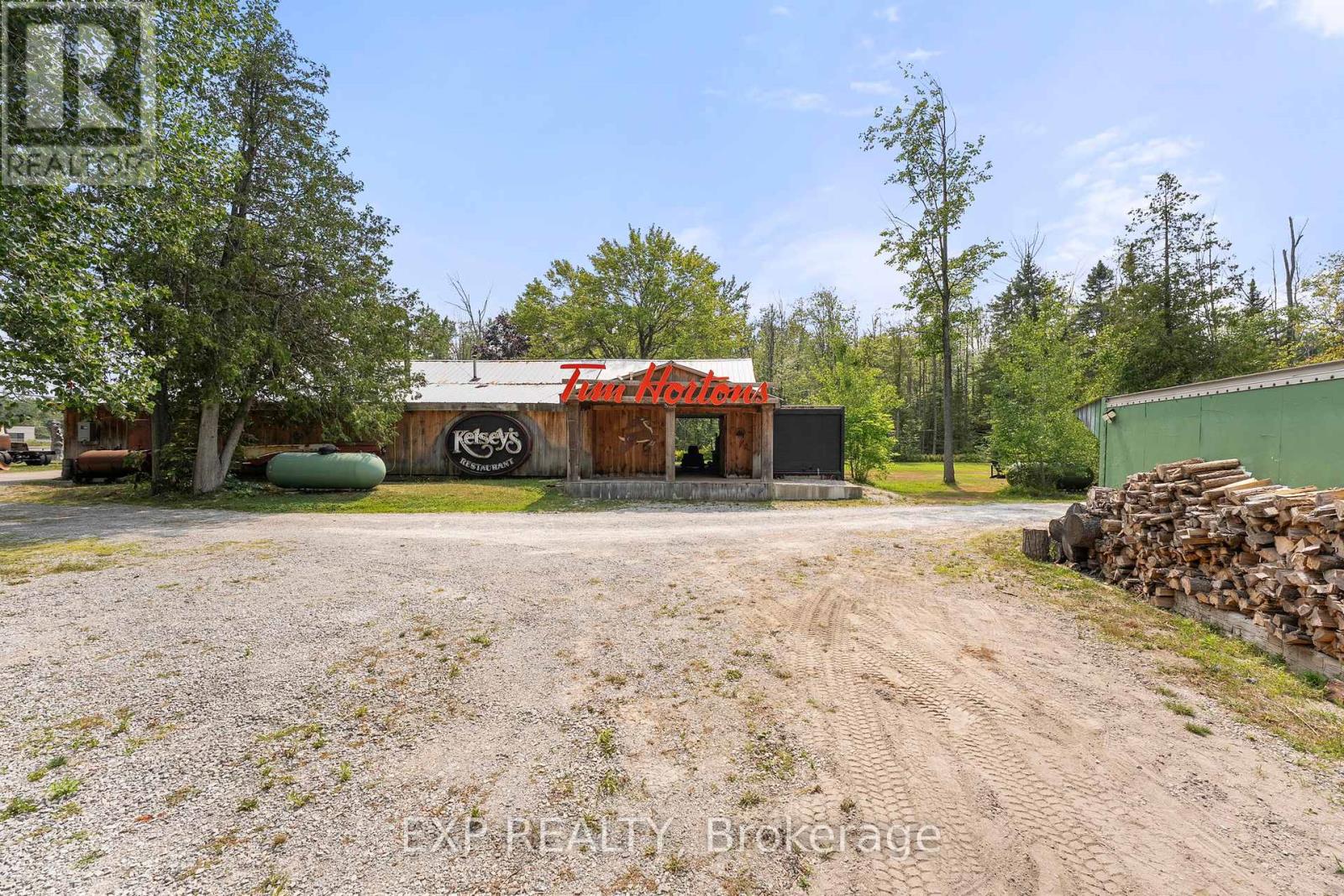 5514 Highway 11 South, R R 1, Oro-Medonte, Ontario  L3V 8H2 - Photo 7 - S12394064