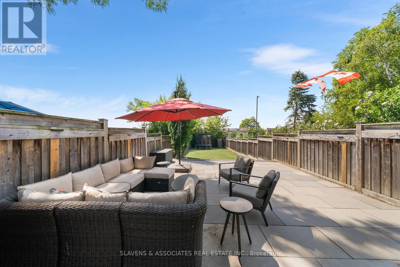 102 Gilbert Avenue, Toronto, Ontario  M6E 4W1 - Photo 38 - W12393947