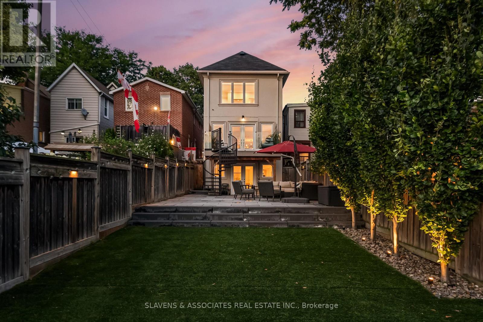 102 Gilbert Avenue, Toronto, Ontario  M6E 4W1 - Photo 44 - W12393947
