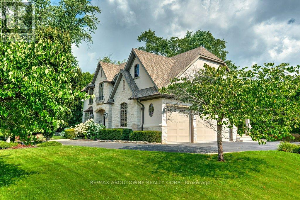 Property at 1237 DONLEA CRESCENT image 3