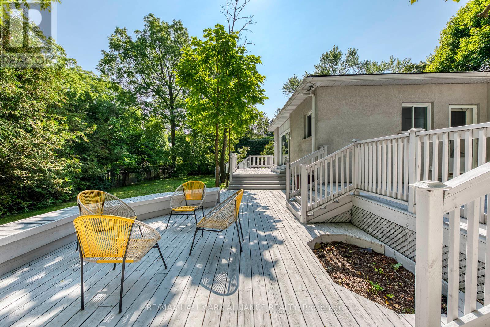 157 Trelawn Avenue, Oakville, Ontario  L6J 4R3 - Photo 42 - W12394032