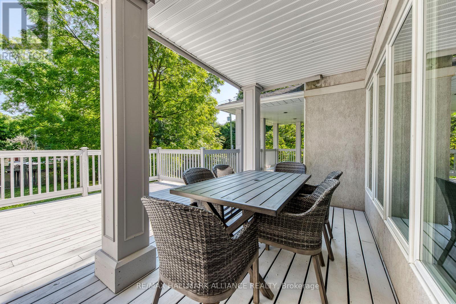 157 Trelawn Avenue, Oakville, Ontario  L6J 4R3 - Photo 46 - W12394032