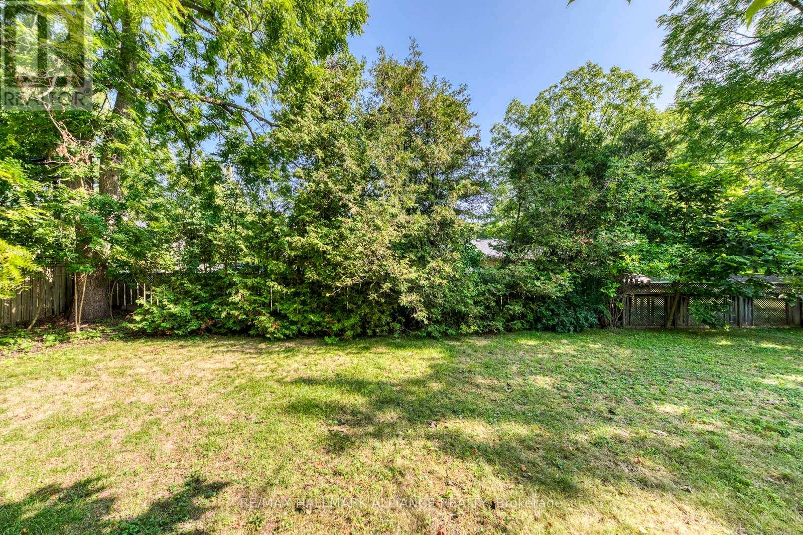 157 Trelawn Avenue, Oakville, Ontario  L6J 4R3 - Photo 48 - W12394032