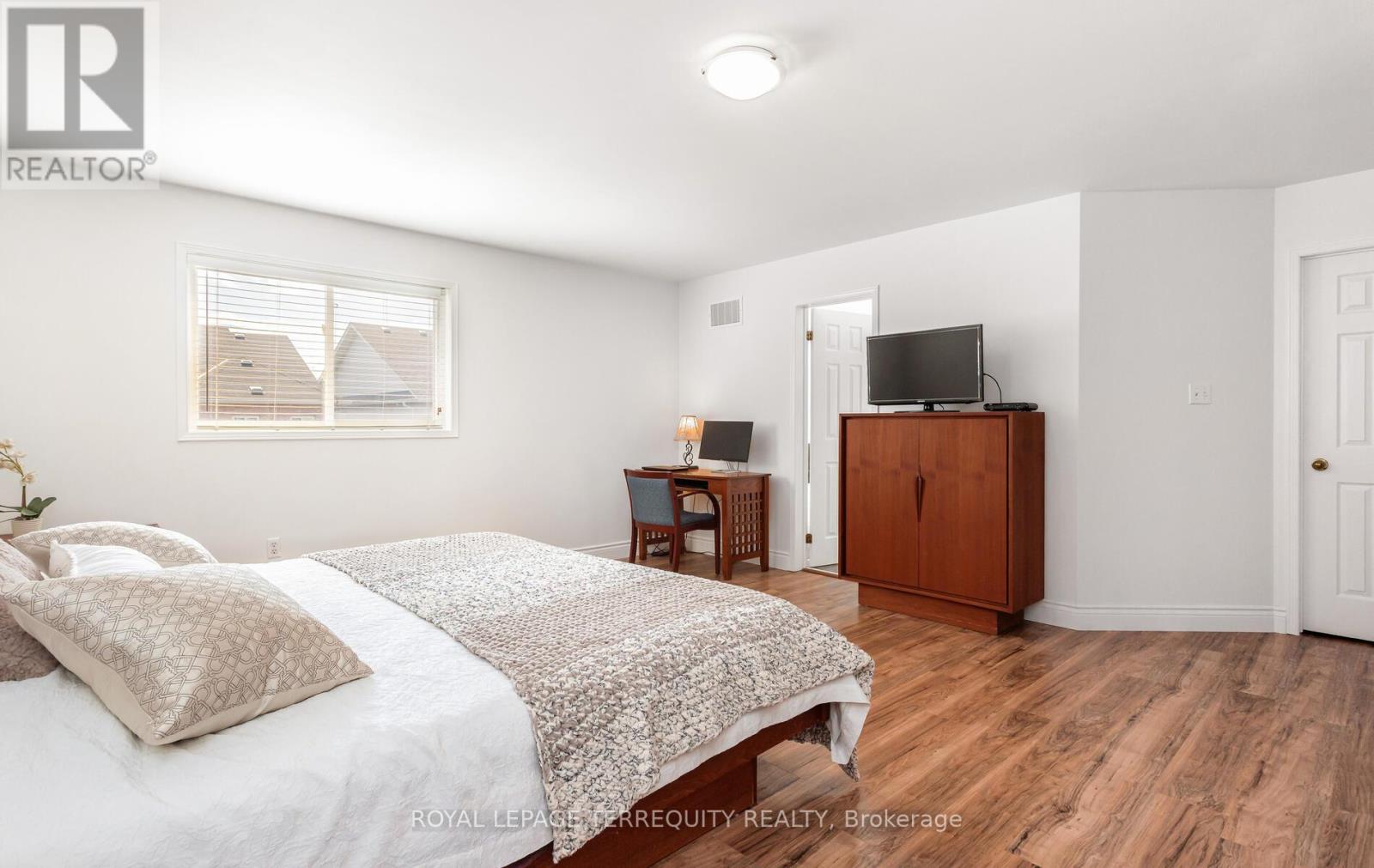 4762 Allegheny Road, Mississauga (Hurontario), Ontario  L5R 0A6 - Photo 24 - W12394048