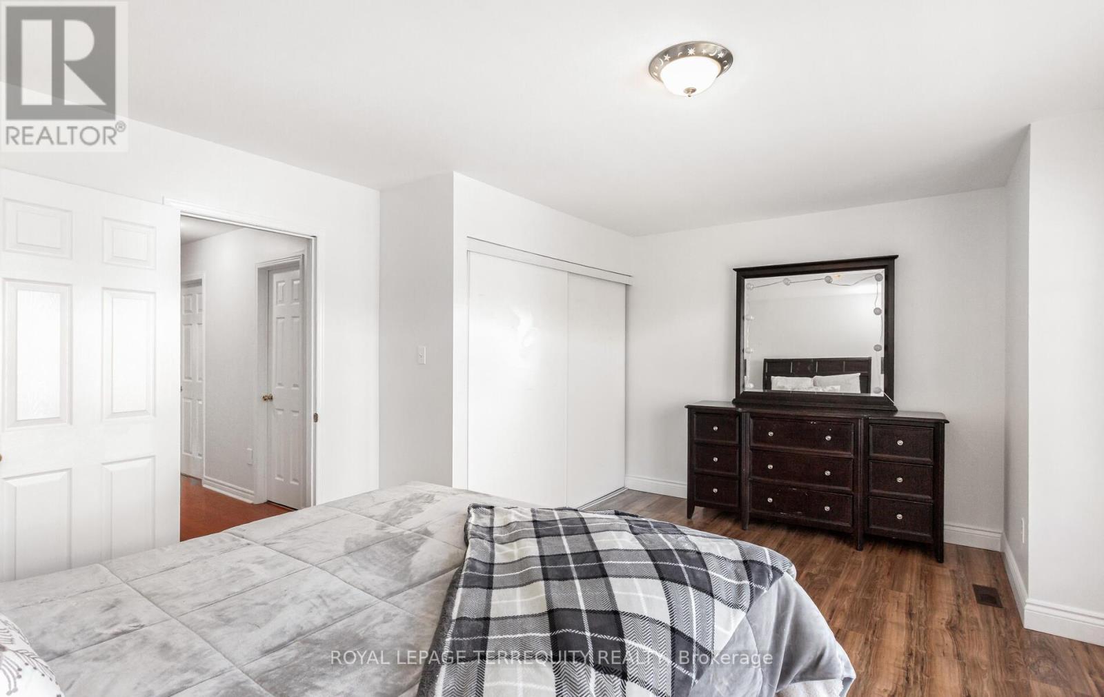 4762 Allegheny Road, Mississauga (Hurontario), Ontario  L5R 0A6 - Photo 31 - W12394048