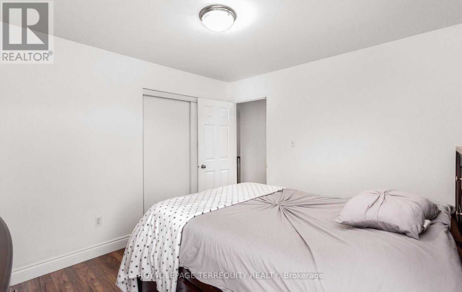 4762 Allegheny Road, Mississauga (Hurontario), Ontario  L5R 0A6 - Photo 33 - W12394048