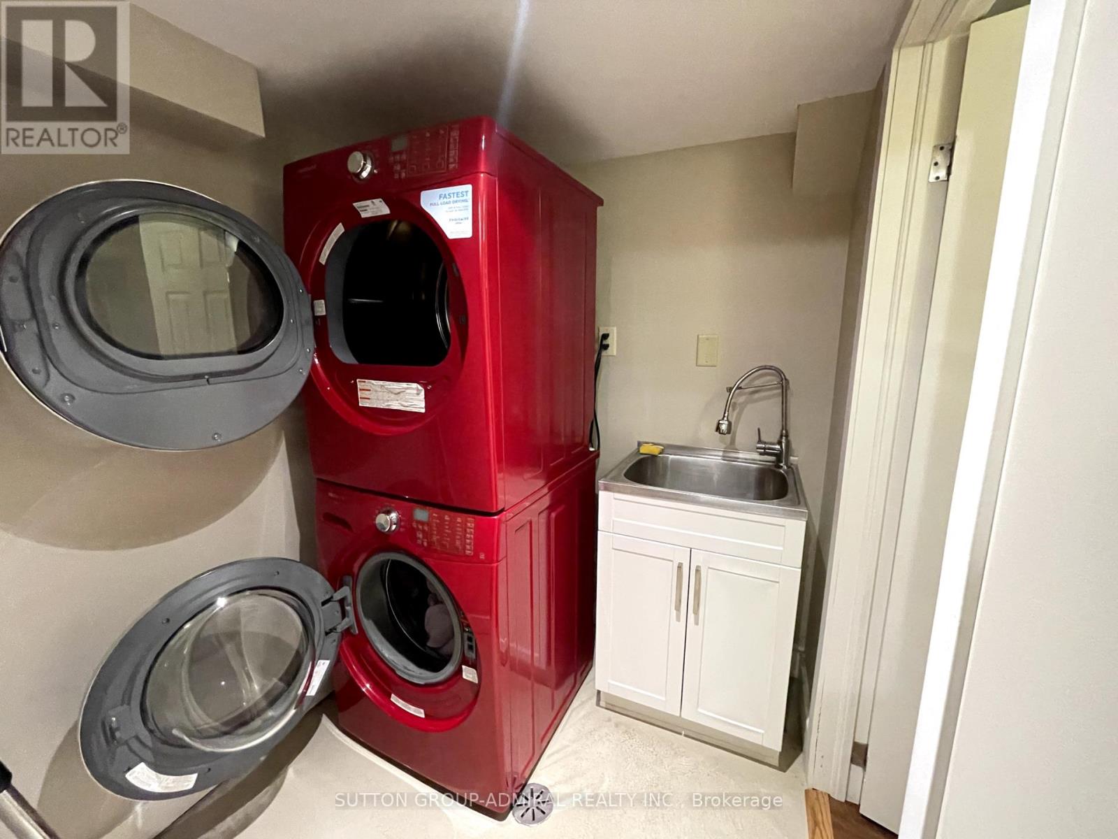 Lower - 1148 Islington Avenue, Toronto, Ontario  M8Z 4S5 - Photo 11 - W12394120