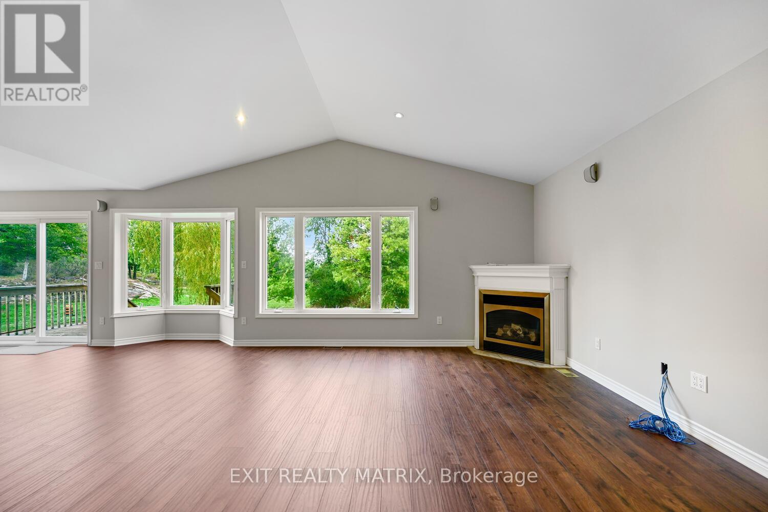 145 Garfield Street S, Gananoque, Ontario  K7G 3G2 - Photo 4 - X12388553