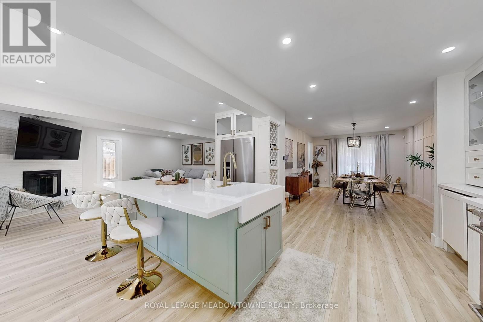 365 Celtic Drive, Hamilton, Ontario  L8E 4N1 - Photo 14 - X12393929